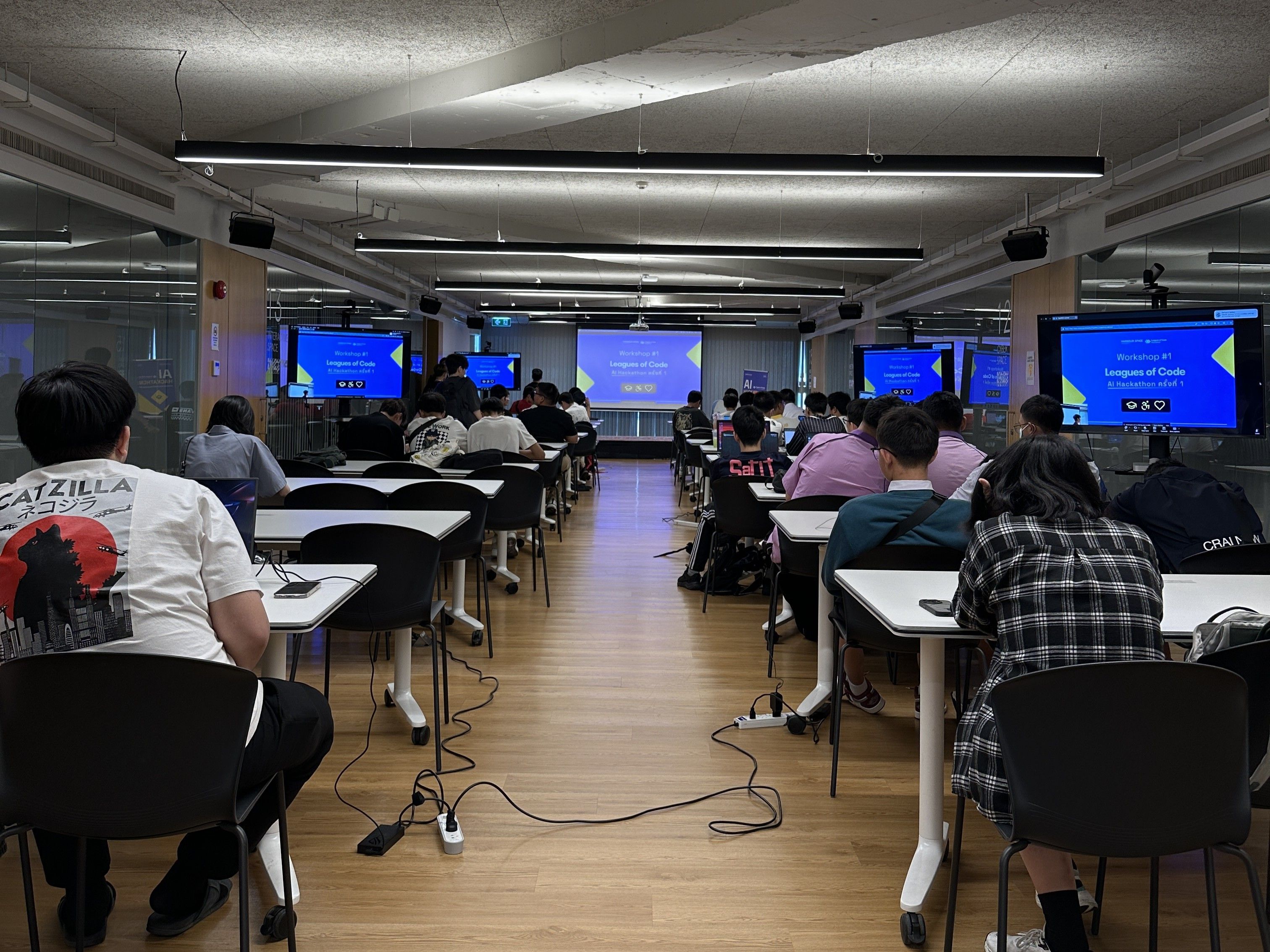 ค่ายเก็บพอร์ตช่วงปิดเทอม! Leagues of Code Summer Camp ปี 5