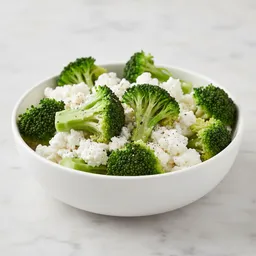 Steamed Broccoli And Low-fat Cottage Cheese Filling