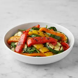 Grilled Bell Peppers, Zucchini, And Spinach Mix