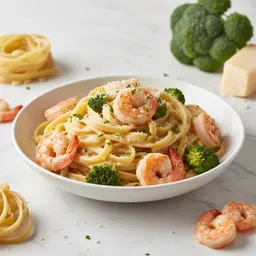Shrimp Alfredo With Broccoli