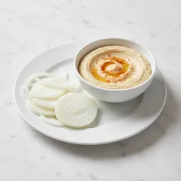 Raw Onion Slices With Hummus Dip