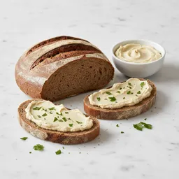 Rye Bread With Hummus And Parsley