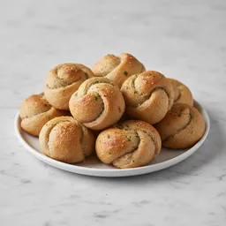 Whole Wheat Garlic Knots (less Oil, Minimal Sugar)