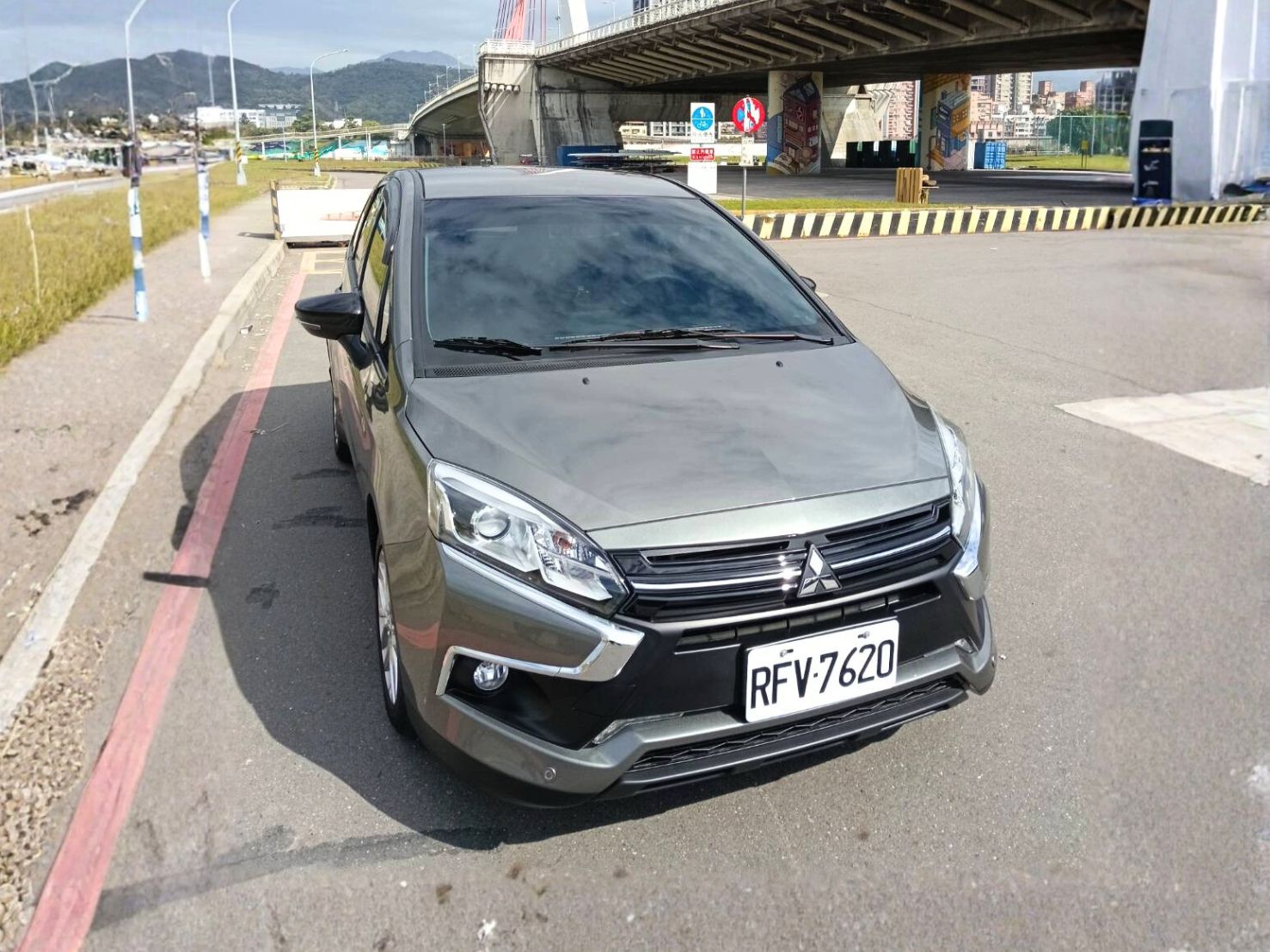 MITSUBISHI 三菱租車推薦 COLTPLUS 1.5L 輕鬆型