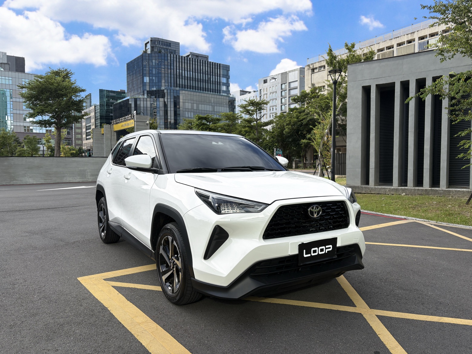 南港車站推薦 TOYOTA Yaris Cross 1.5L 酷動版