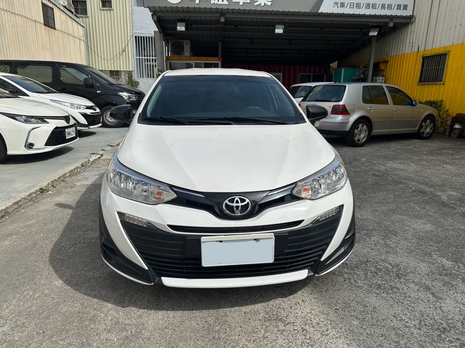 TOYOTA VIOS 1.5L 豪華租車推薦