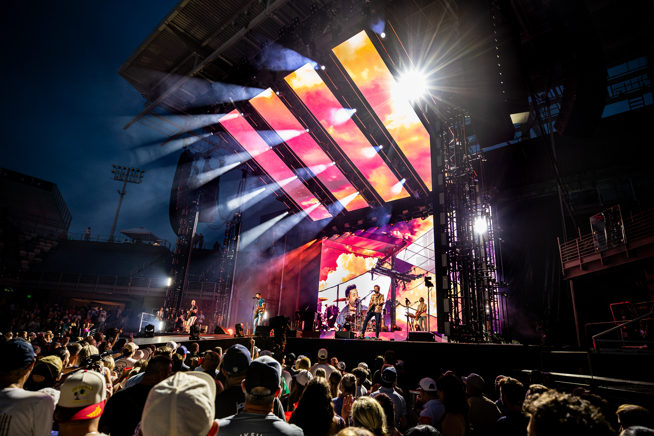 old dominion | HOW GOOD IS THAT TOUR, photo 2