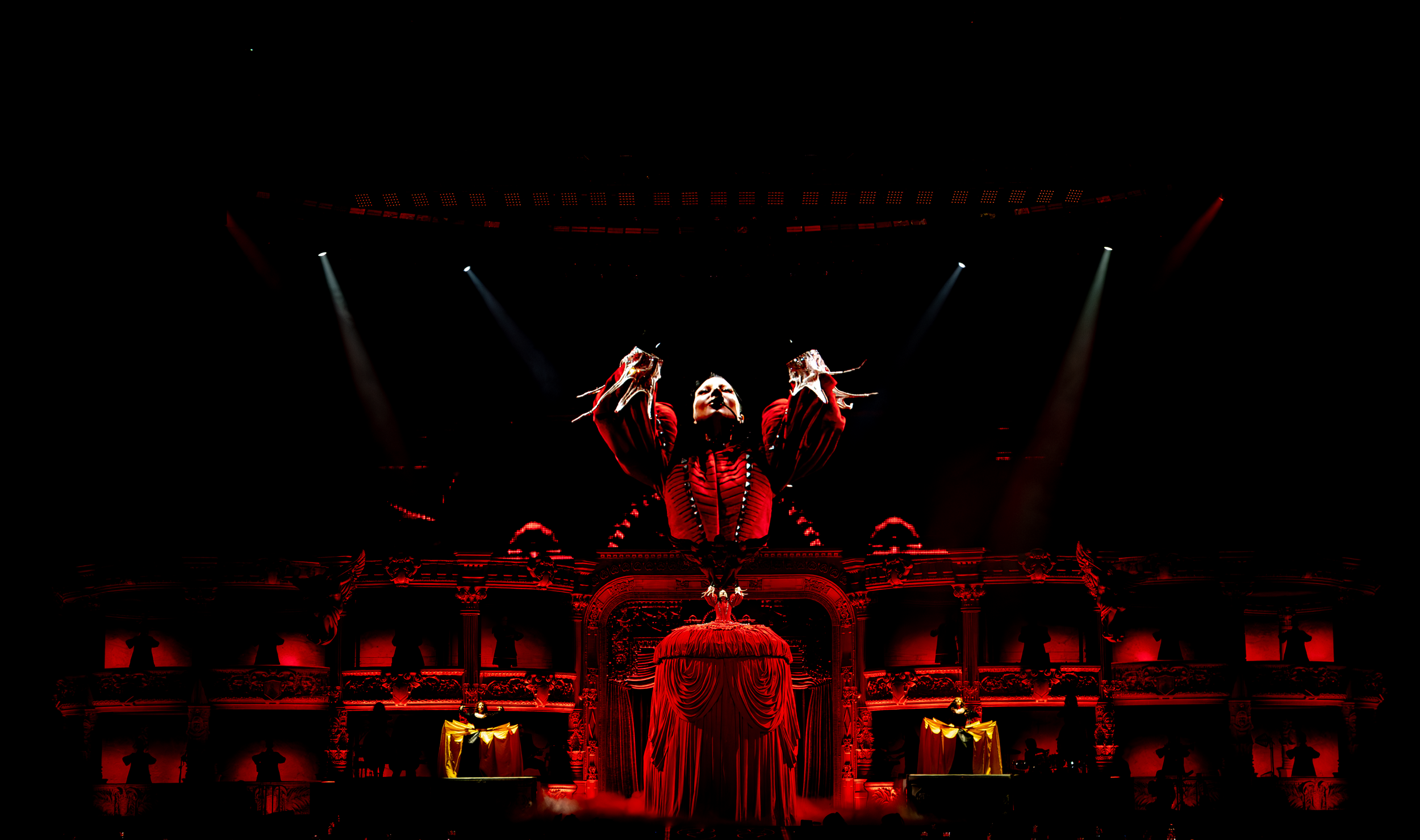 lady gaga | THE MAYHEM BALL, photo 2