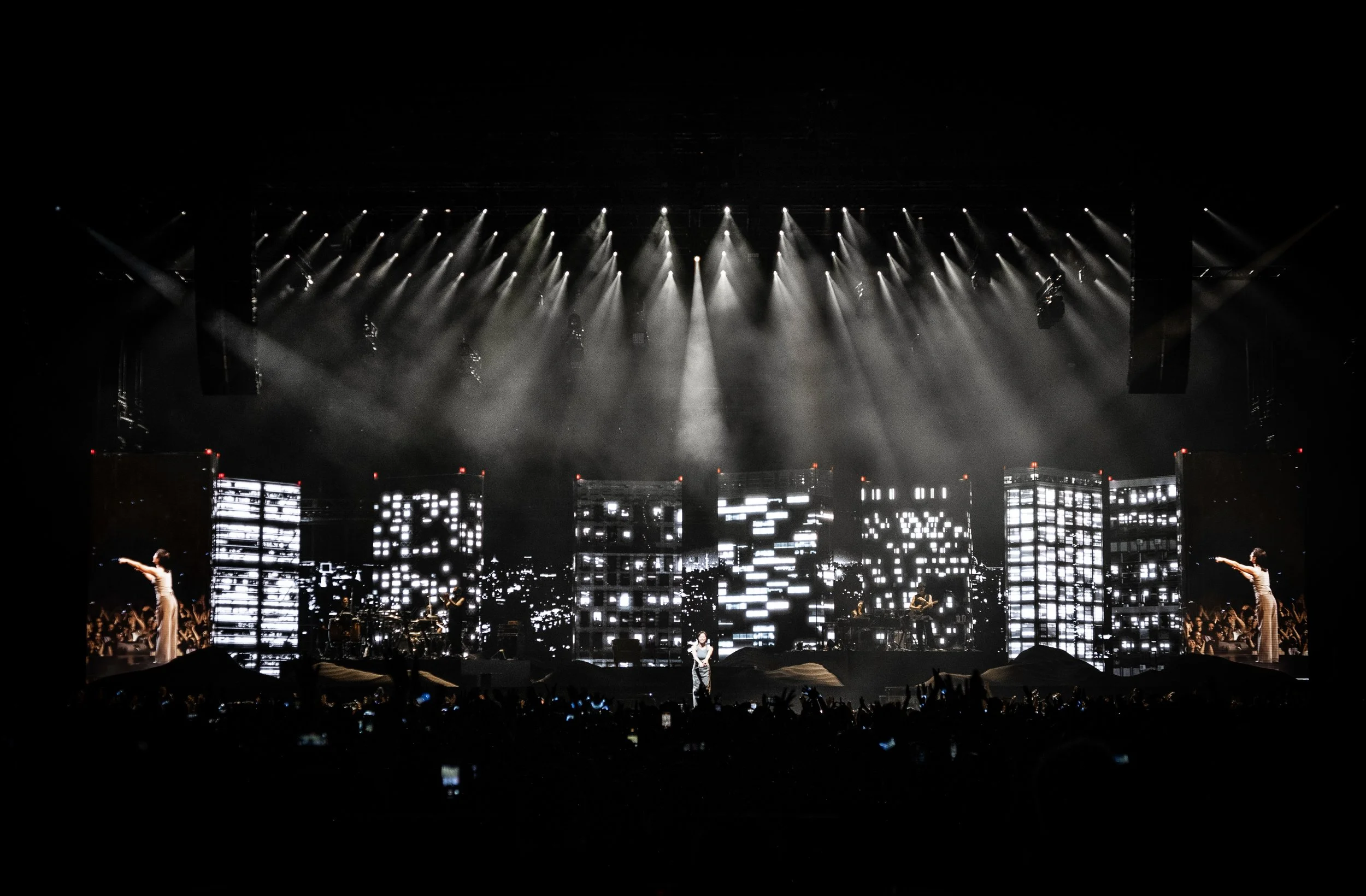 hikaru utada | SCIENCE FICTION, photo 3