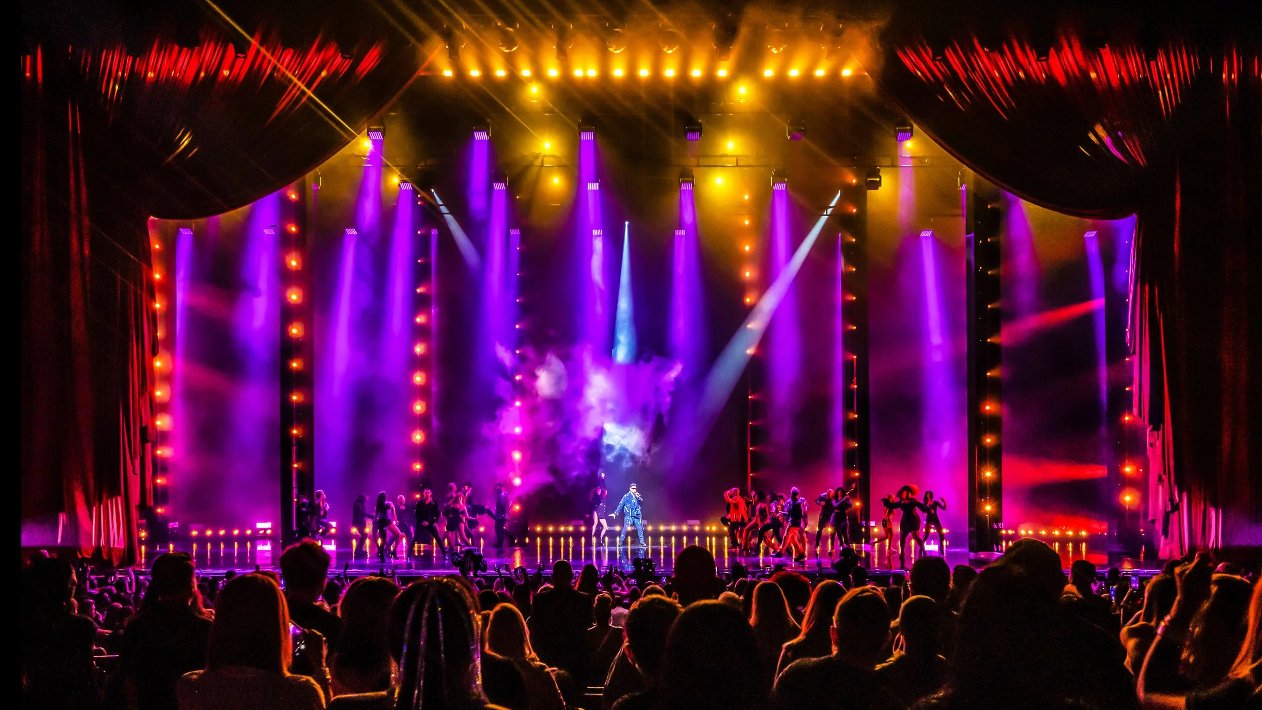 usher | THE LAS VEGAS RESIDENCY, photo 3