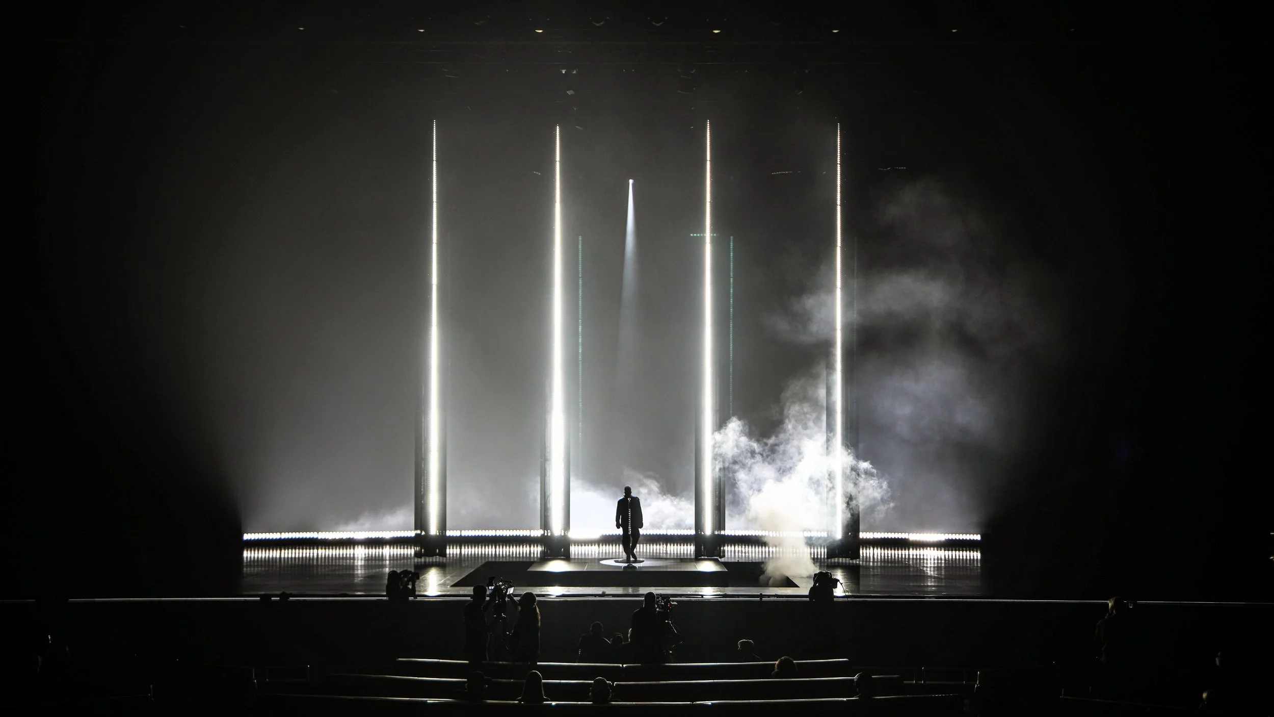 usher | THE LAS VEGAS RESIDENCY, photo 1
