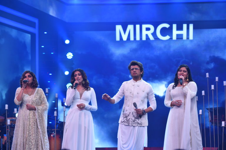 Shershaah roars at the Mirchi Music Awards 20 – 21