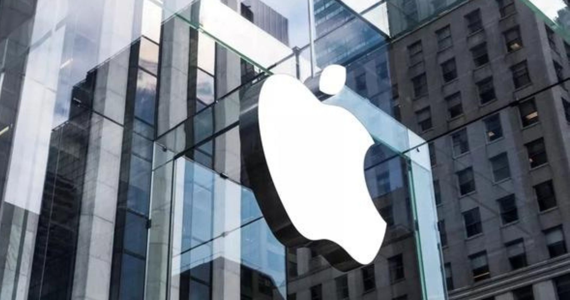 Apple music, gaming to bring in over $8 billion in