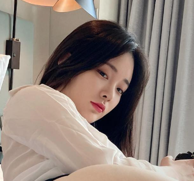 민지