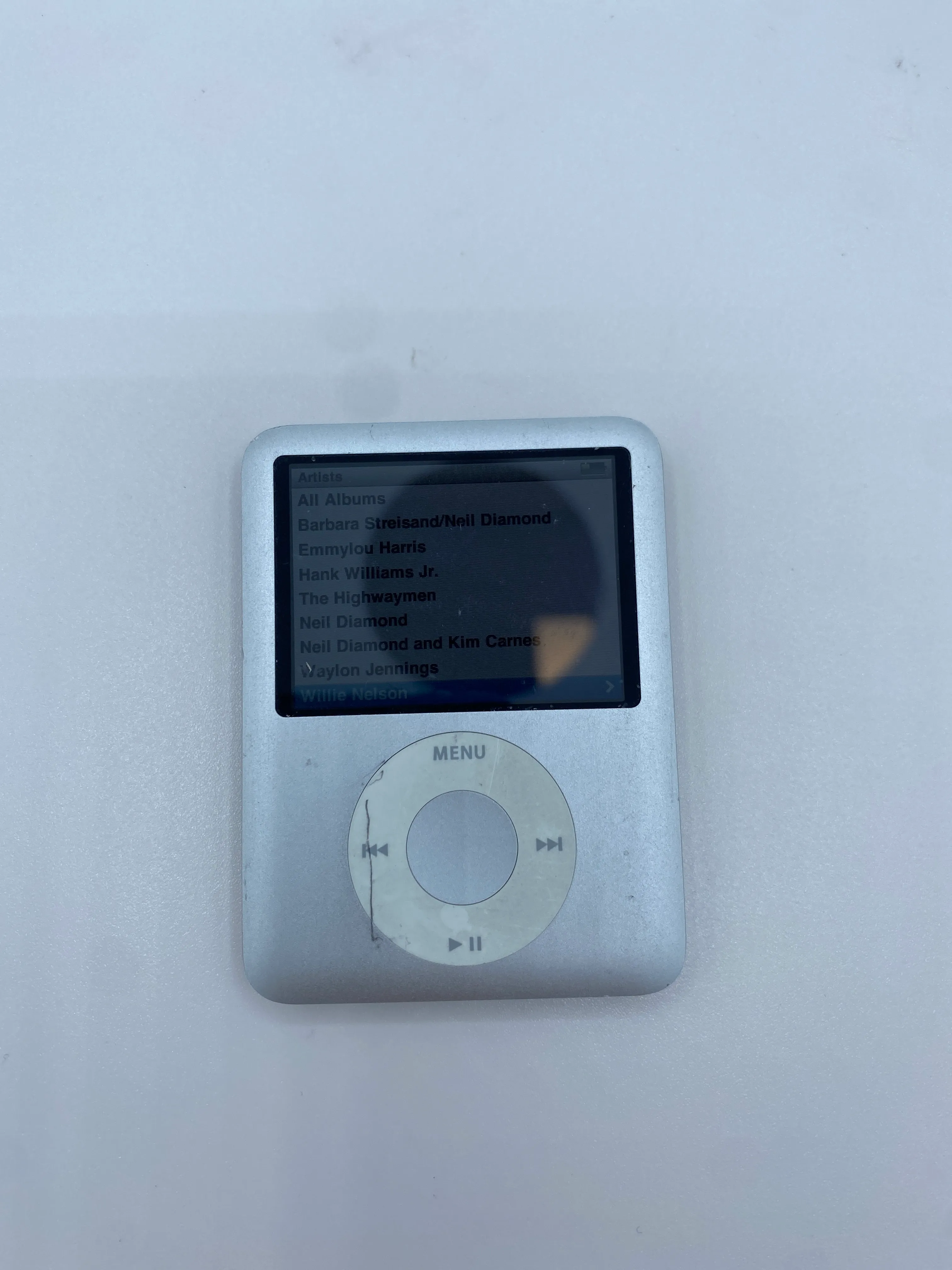 Apple - iPod Nano (3rd Generation) - Silver - 4GB media
