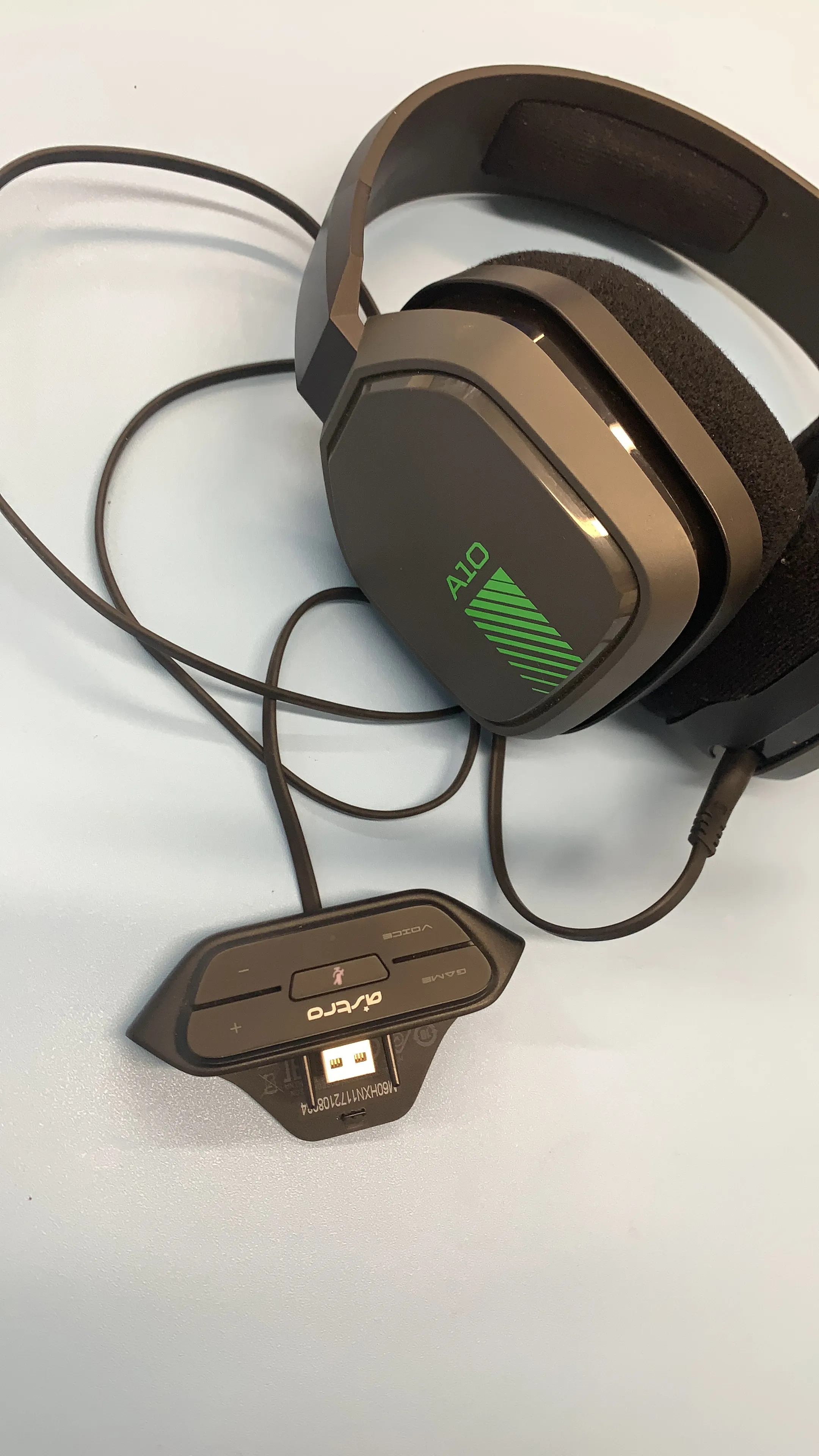 Astro A10 Gaming Headset - Gray/Green media