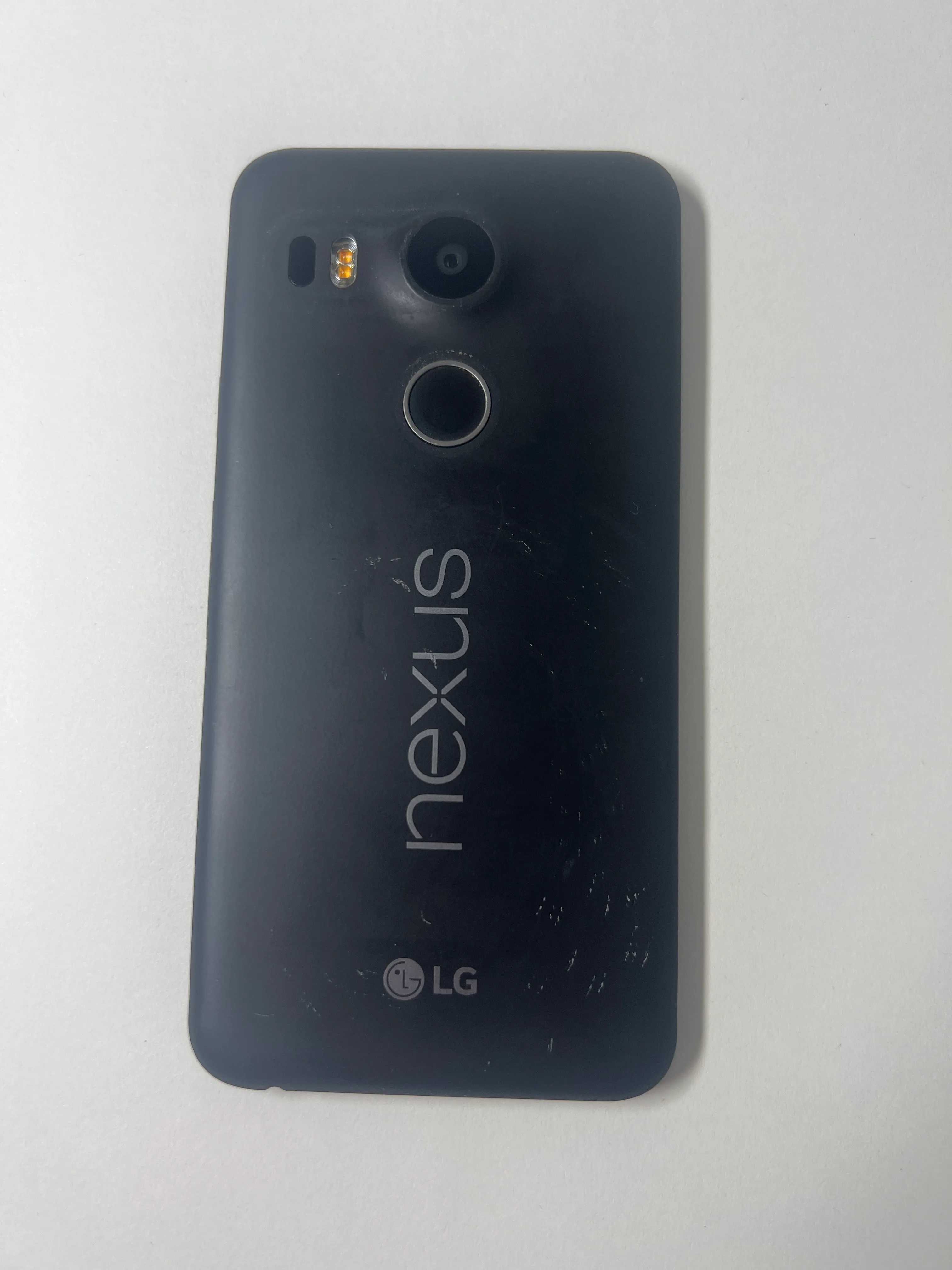 LG Nexus  media