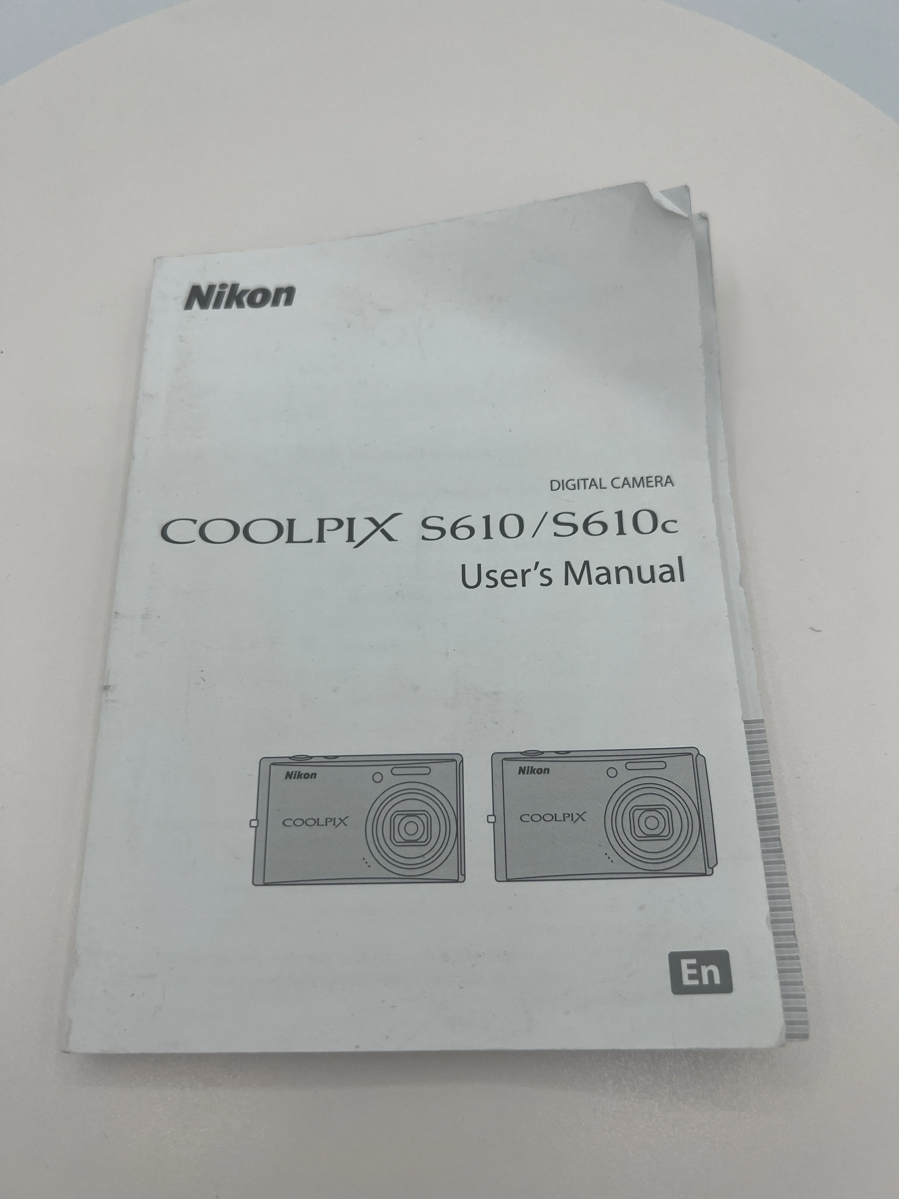 Nikon Coolplix S610 media