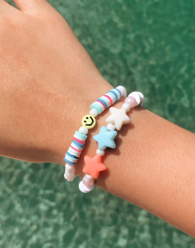 https://storage.googleapis.com/loveable.appspot.com/Preppy_Bracelets_Stack_4b87983b64/Preppy_Bracelets_Stack_4b87983b64.png