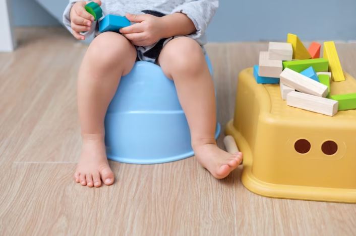 How Long Does Potty Training a Girl Take?