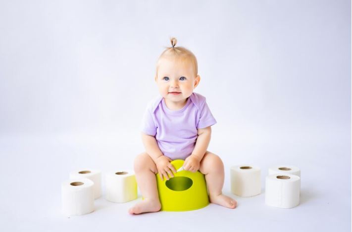 When Should a Girl Be Potty Trained?