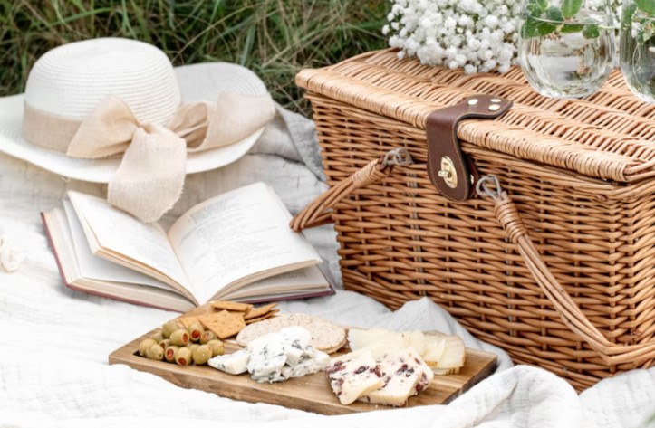 Plan a picnic