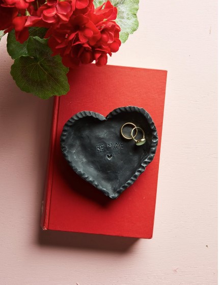 Romantic Homemade Ring Plate