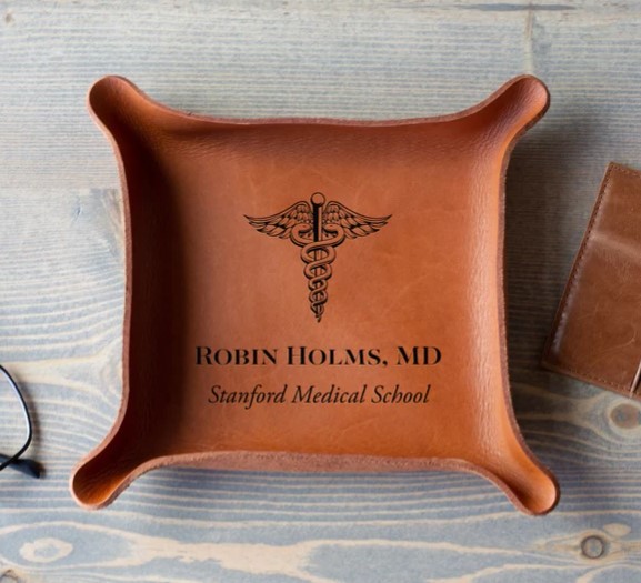 https://storage.googleapis.com/loveable.appspot.com/blog/uploads/2023/03/26041936/medical-leather-tray.jpg