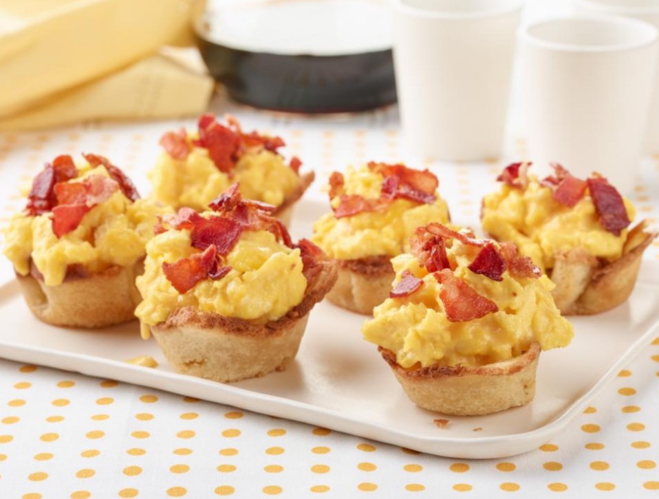 Bacon, Egg and Cheese Toast Bowls