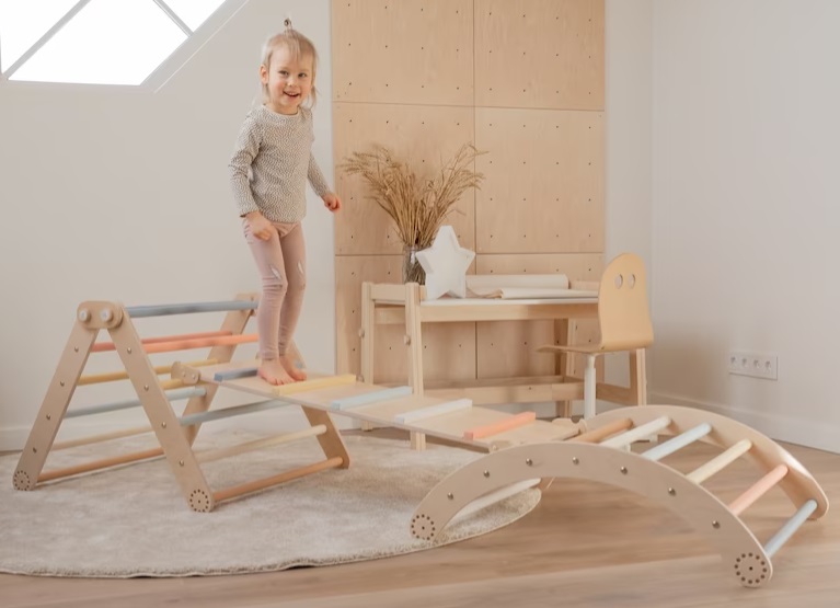 Climbing Triangle Set
