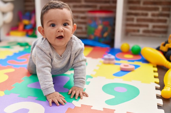 13 Fun and Stimulating Activities for 18-Month-Olds That They Will ...