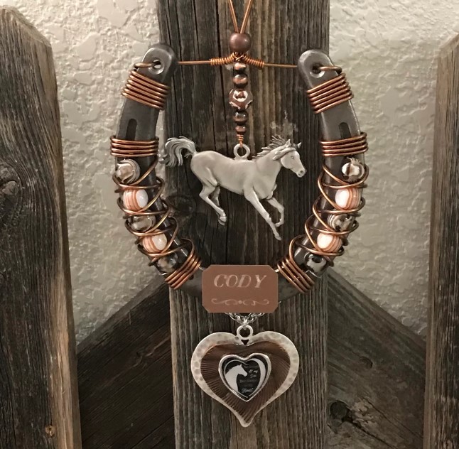 44 Best Gifts For Horse Lovers That Their Heart Skip A Beat