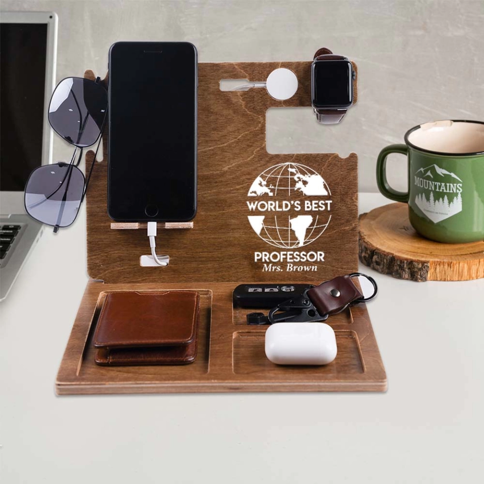 Custom Nickname Dock Station