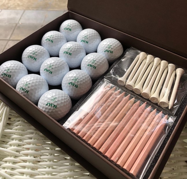 Personalised Golf Set With Golf Balls and Tees, Personalised Golf Balls,  Personalised Golf Set, Golf Tee Storage, Gifts for Men Father's Day 