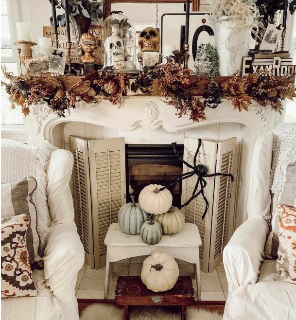 Halloween Mantel Decor