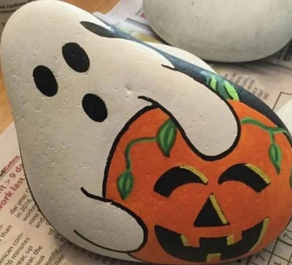 Halloween Painted Rock Ideas