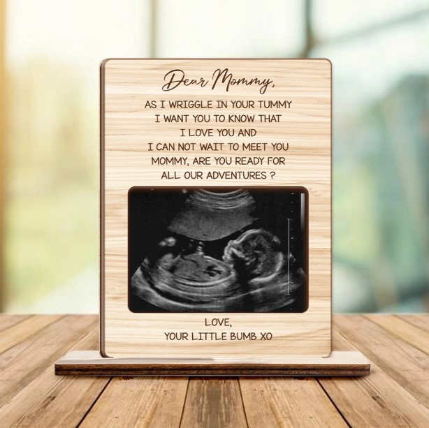 Gifts for a New Mom + an Expecting Mom - Lovely Lucky Life