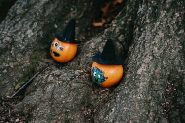 halloween tree decorations