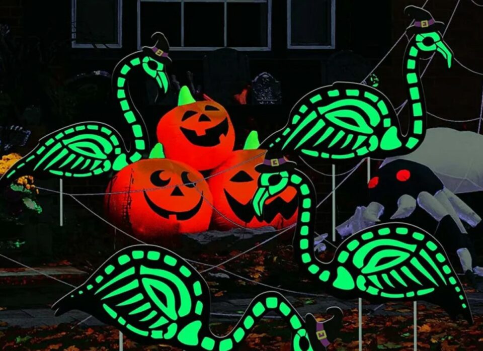 outdoor halloween decoration