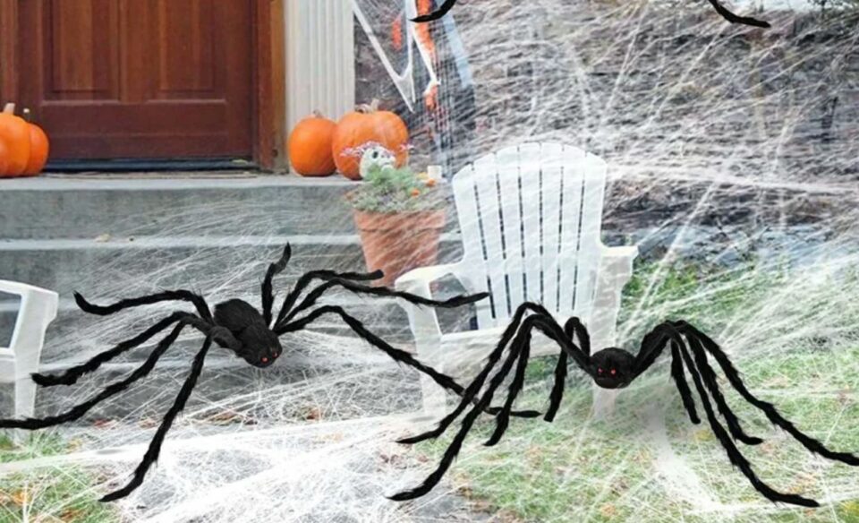 outdoor halloween decoration