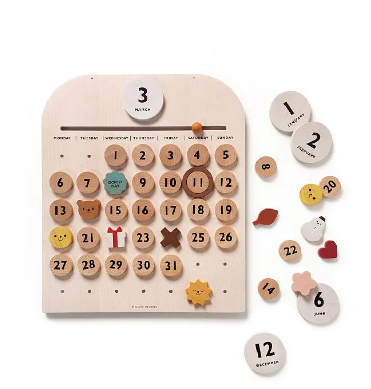 Magnetic Charm Calendar
