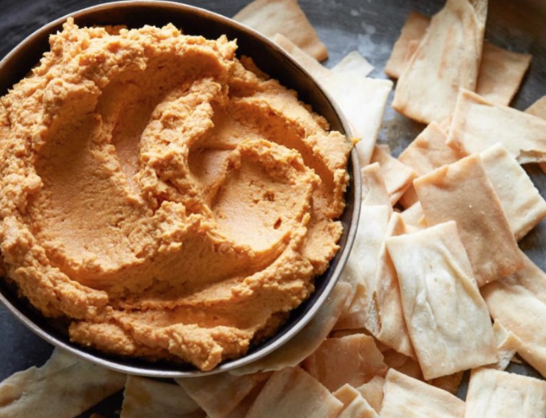 Spicy Pumpkin Hummus Dip