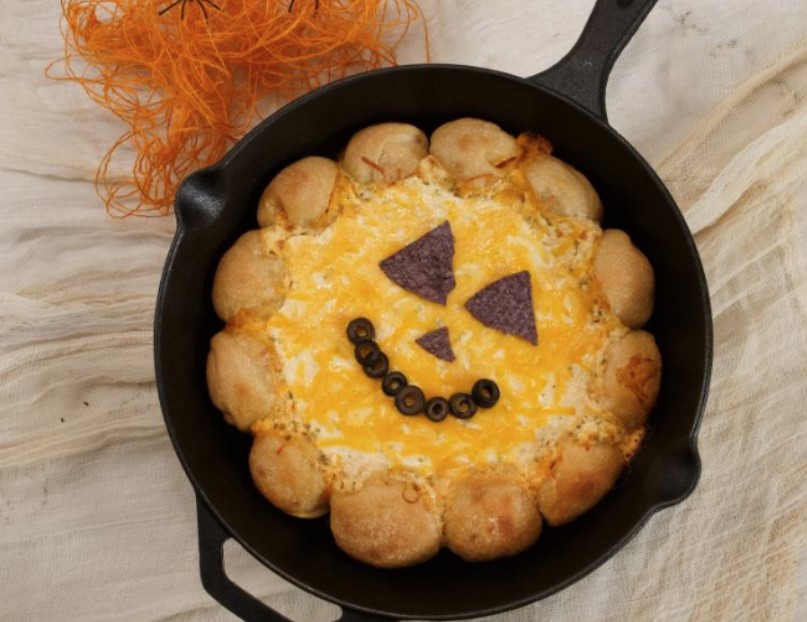 Halloween Jack-o'-Lantern Onion Dip