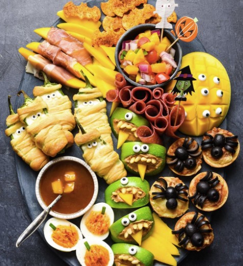 Appetizer Halloween Snack Tray