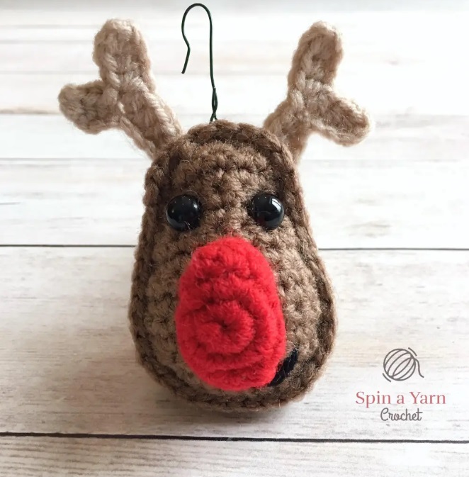 DIY Crochet Reindeer Ornament
