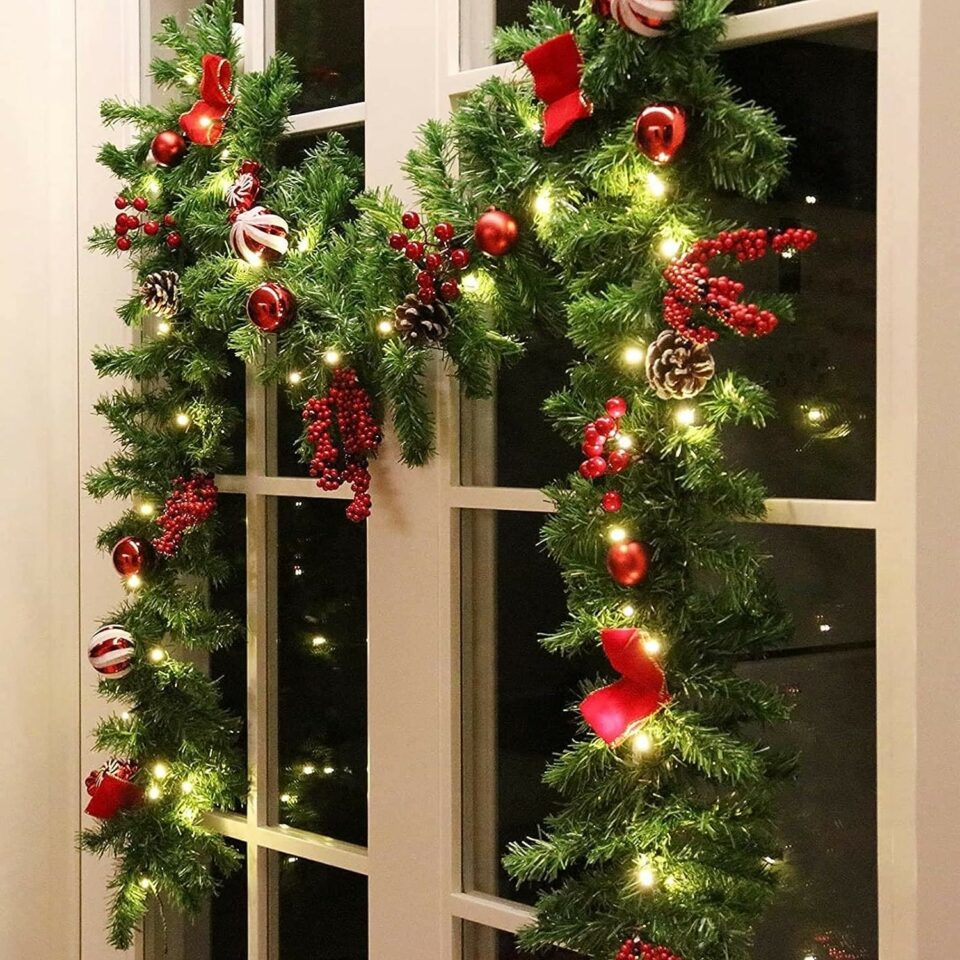 Garland with pinecones and berries