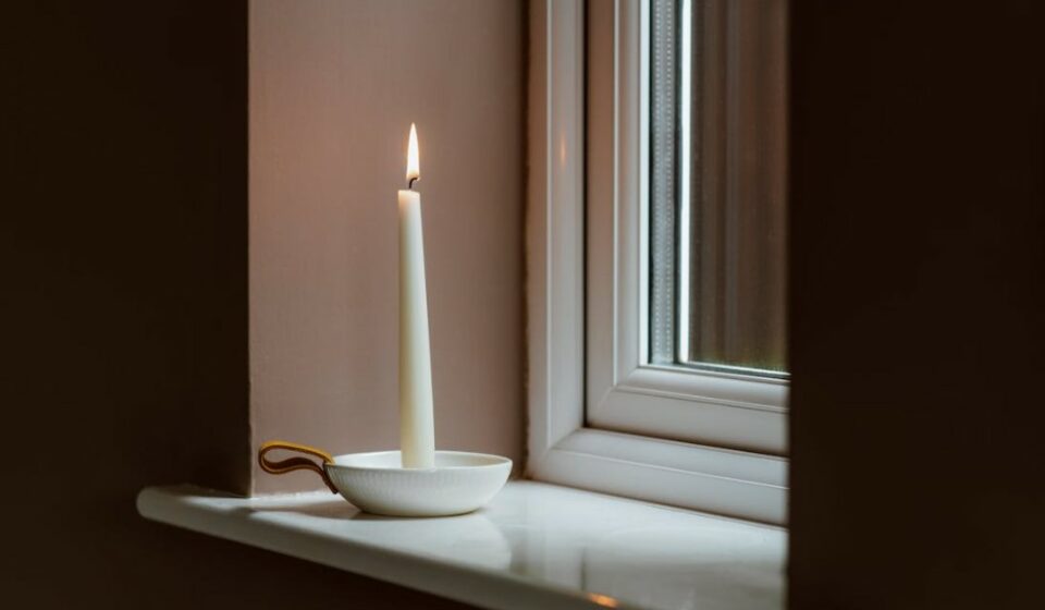 A-Candle-In-The-Window