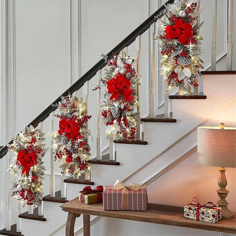 Staircase Garland
