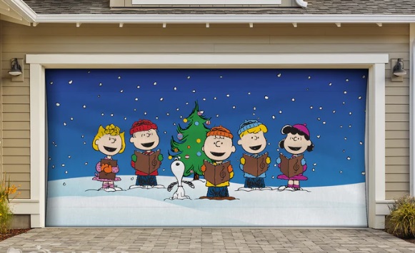 Peanuts Christmas Carolers