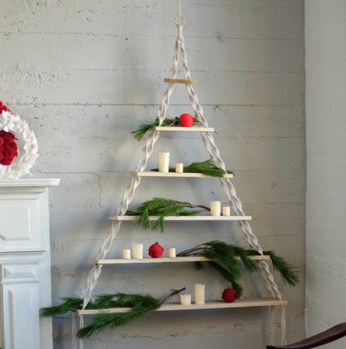 Poplar and Macrame Christmas Tree